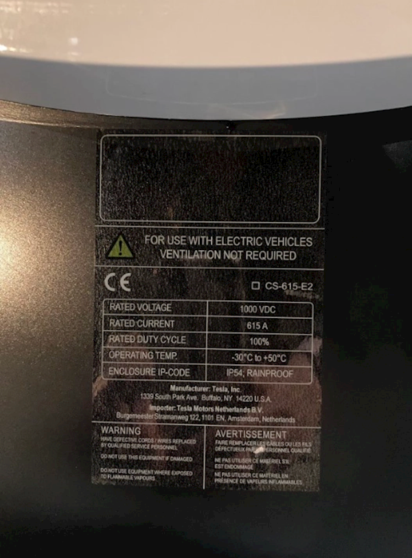 特斯拉V4超充桩首批投用：最大输出功率600KW 电压1000V