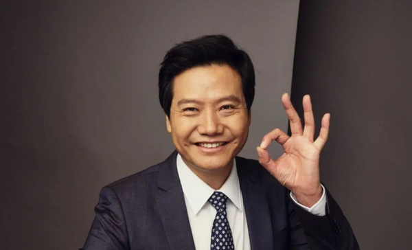雷军称小屏手机消费群体太小：小米13已经很好了