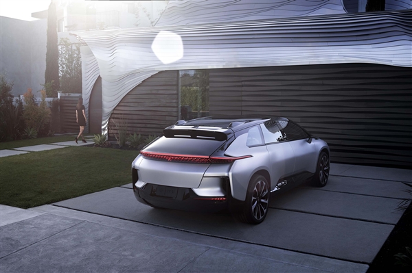 贾跃亭9年造车梦成了！FF91正式量产发布：30.9万美元