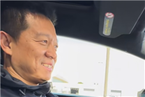 贾跃亭拍抖音了！自驾FF91超自豪：零百2.27秒 比法拉利快