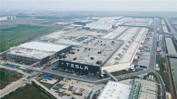 特斯拉开清库存！Model 3优惠2万甩卖 新款真的要来了